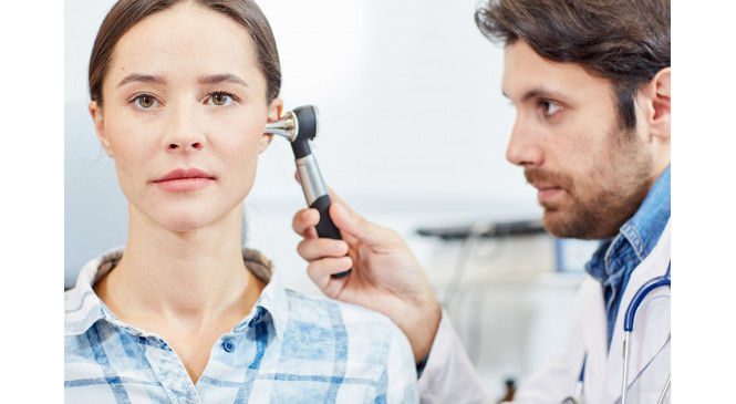 Comment nettoyer une oreille bouchée ?