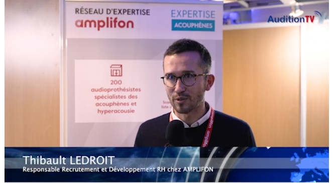 Thibault Ledroit, responsable recrutement et développement RH chez Amplifon