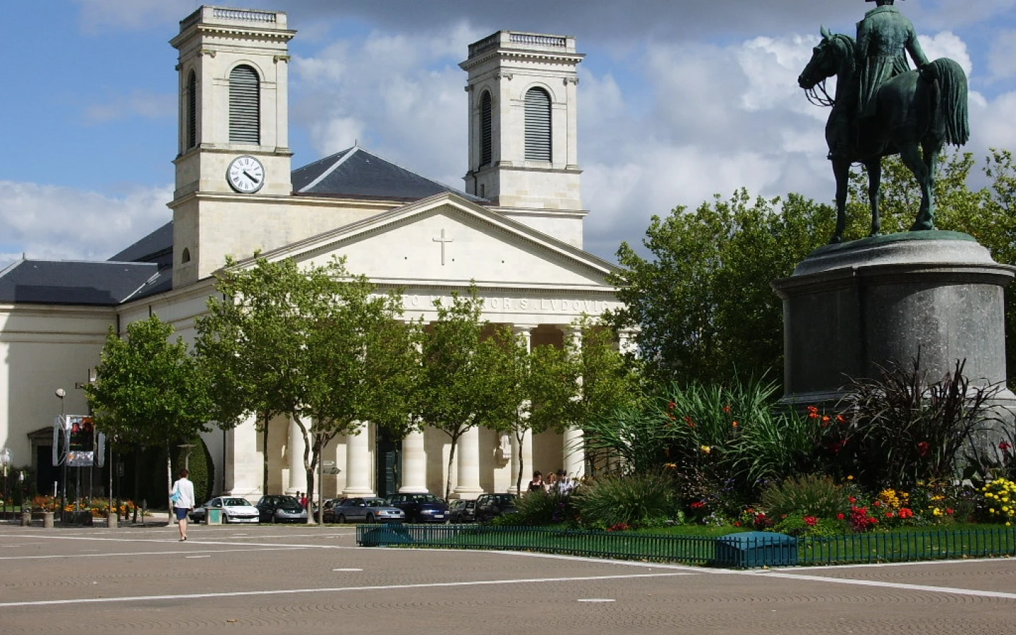   Ecoles spécialisées LA ROCHE SUR YON - Photo de la ville
