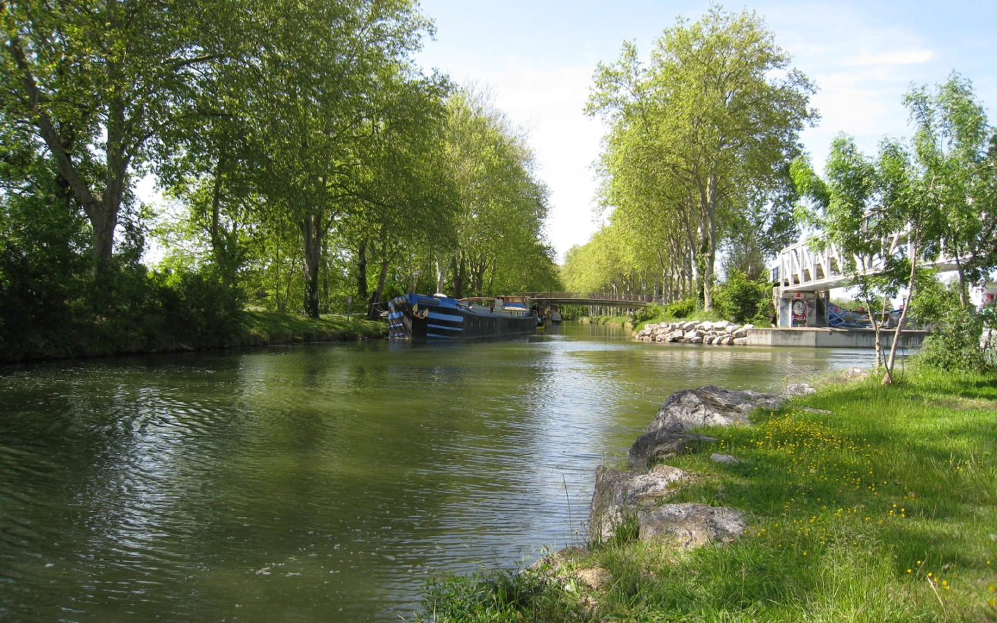  Ecoles spécialisées RAMONVILLE SAINT AGNE - Photo de la ville
